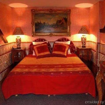 Mozart Hotell 3*