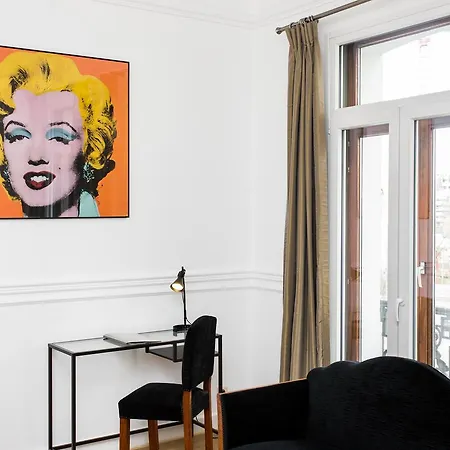Downtown Bxl Bed and Breakfast Βρυξέλλες