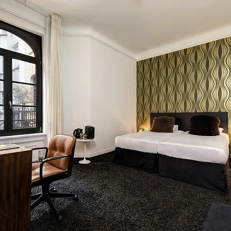 Vintage Hotel 3*