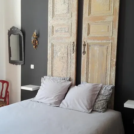 36 Bed & Breakfast