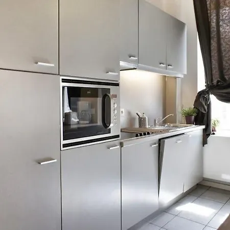 Apartmentsapart Aparthotel 3*