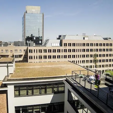 Szálloda Smartflats Design - L42 *