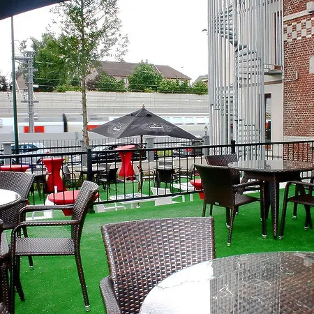 Bed & Breakfast Fly Lounge 3*