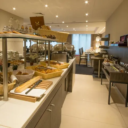 Mercure Centre Midi Hotel 4*