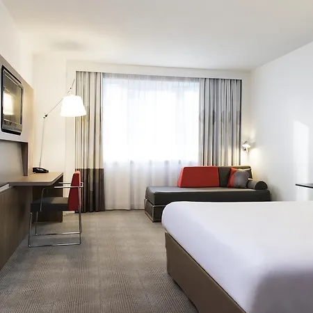 מלון Novotel Brussels Airport