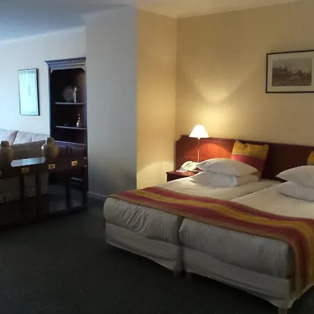 Hotel Western Park 4*