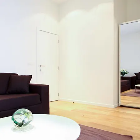 Theater 2* 布鲁塞尔