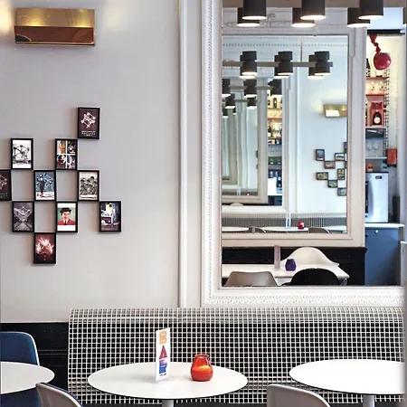 Vintage Hotel