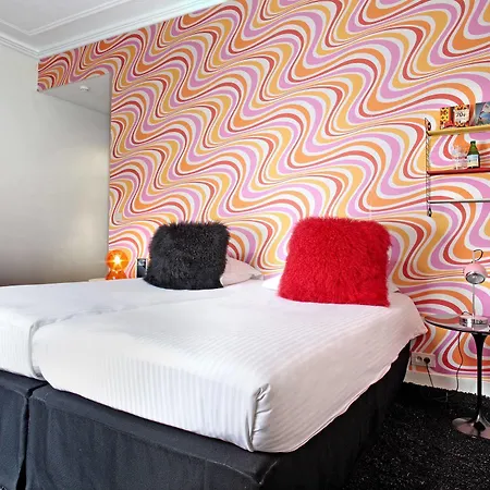 Vintage Hotel