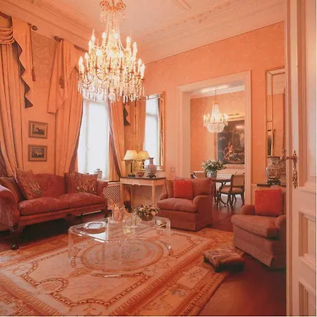 ستانهوب باي ثون هوتيلز 5*