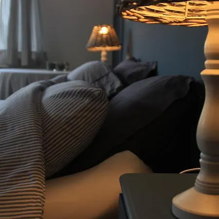 Le 36 Bed & Breakfast 3*
