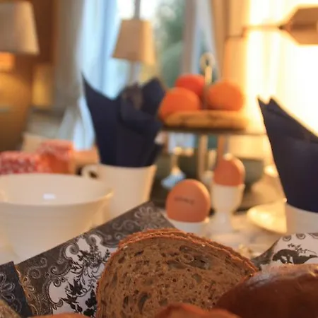 Le 36 Bed & Breakfast Brussels