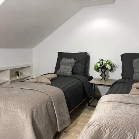 Luxury Charvet Bruxelles-midi Appartement *