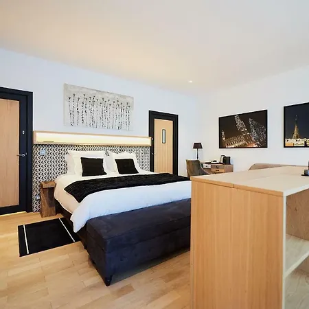 124 Bed & Breakfast Brussels
