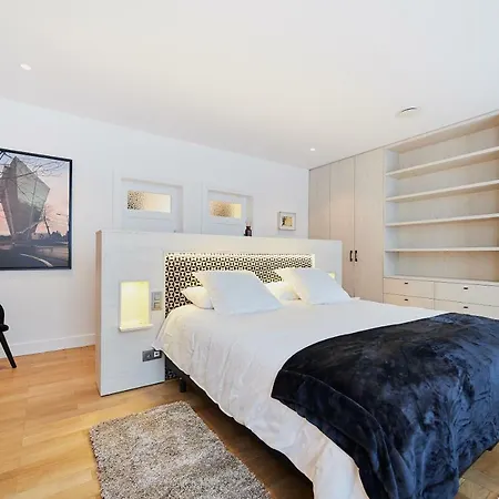 Bed & Breakfast 124 4*