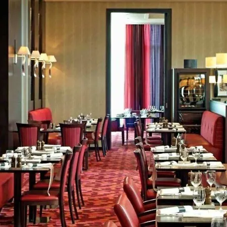 Hotel Courtyard By Marriott Brussels 4*