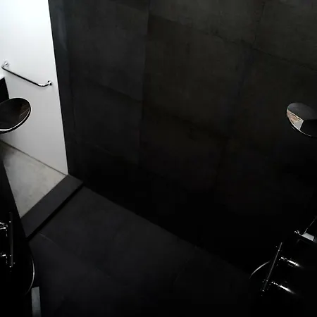 Druum ベッド・アンド・ブレックファスト 4*