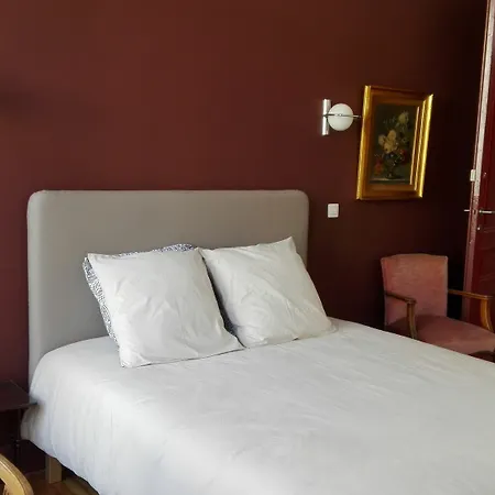 36 Bed & Breakfast 3*