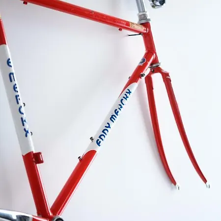 فندق La Grande Cloche 3*