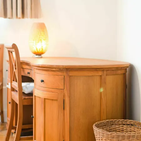 Grand-place Lombard Penthouse Apartment *