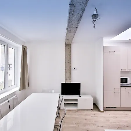 Apartment Compagnie Des Sablons