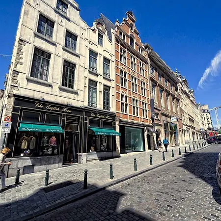 Charles - Grand Place Brusel