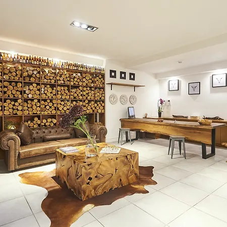 Apartment Regent 55