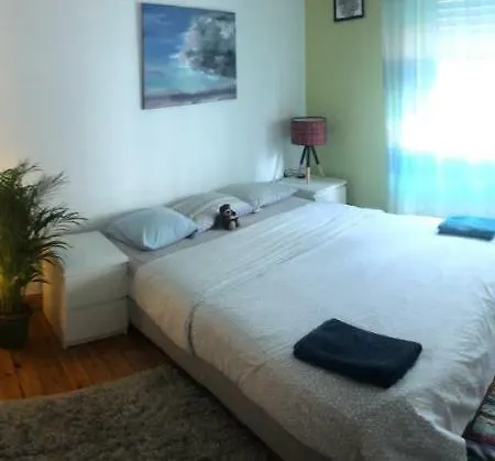 Bed & Breakfast Ambiorix Birch House Bruxelles