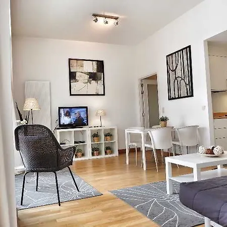 The Opera Apartment *