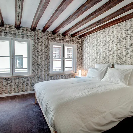 Be And Be Sablon Bed & Breakfast