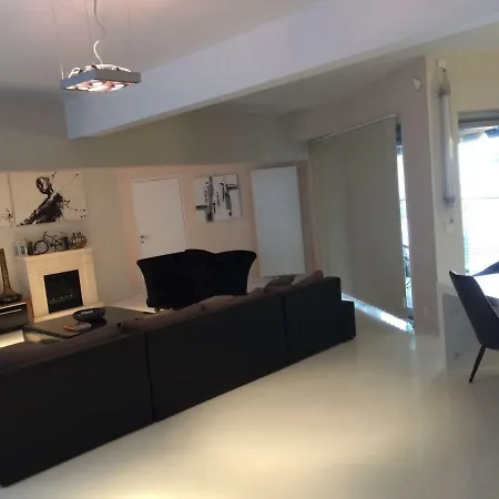 Beautiful Loft In The Center Of *