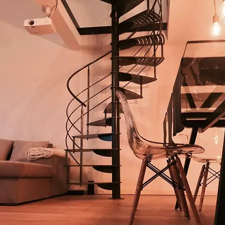 Luxury Loft Duplex Penthouse Of 190m2 & Free Parking ! *