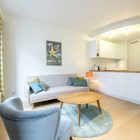 Functional Housings 2 Steps From Grand Place Apartamento