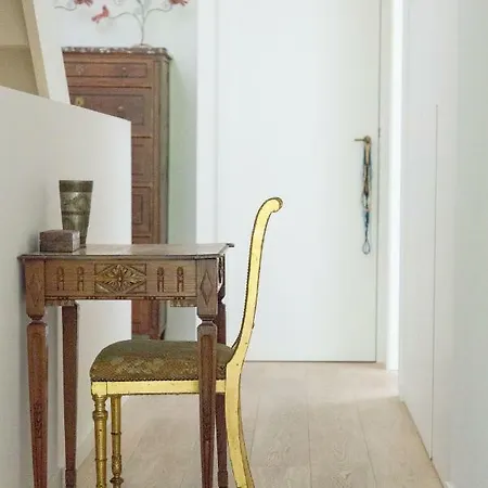 14 Rue Ernest Gossart * Bruselas