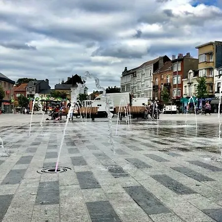 דירה Charmant Studio Entre L'atomium Et Le Centre Ville בריסל
