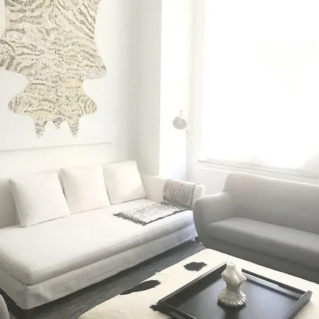 Apartahotel Les Lofts De Styliste Bruselas