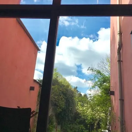 Apartmán Rez/duplex 3 Ch Et Jardin Brusel