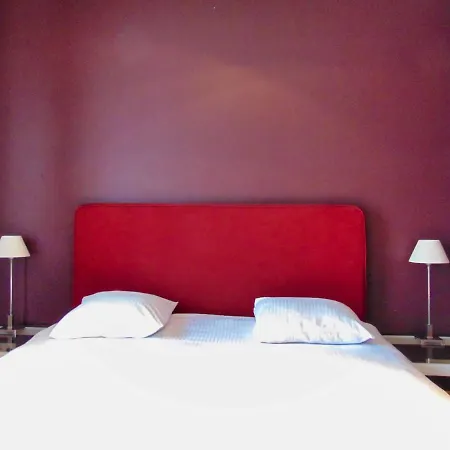 Lejlighedshotel Apart Midi 3*