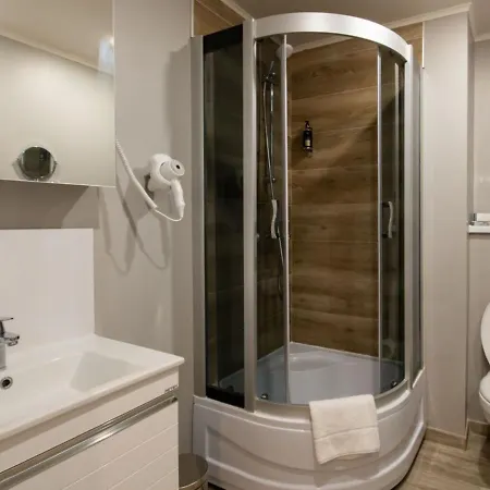 Flat Midi 33 Aparthotel 3*