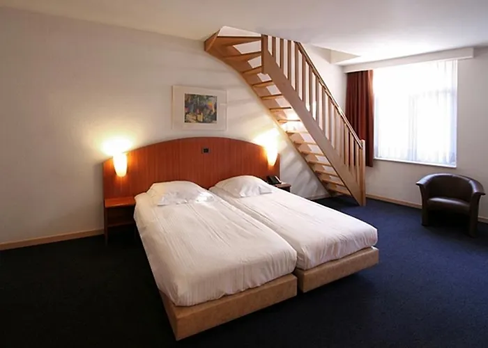 Aris Grand Place Szálloda 3*