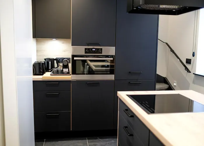 Fabulous In Chatelain Area * Brussels