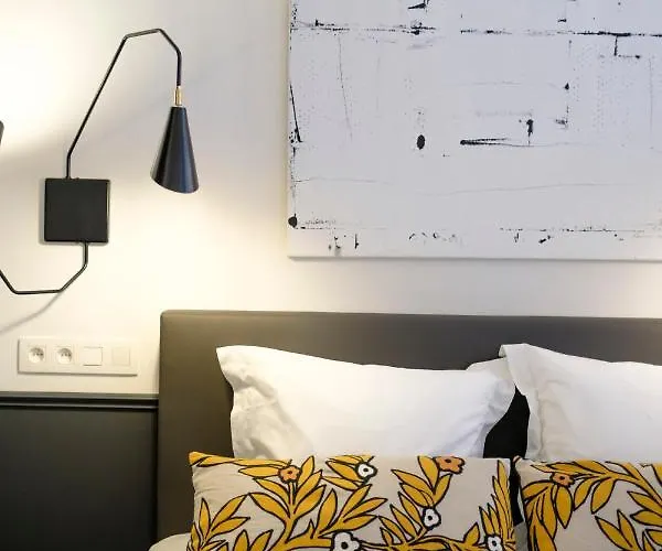 Appartement Fabulous In Chatelain Area *