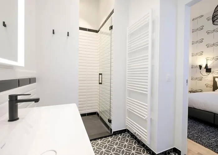 Fabulous In Chatelain Area Appartement Brussel