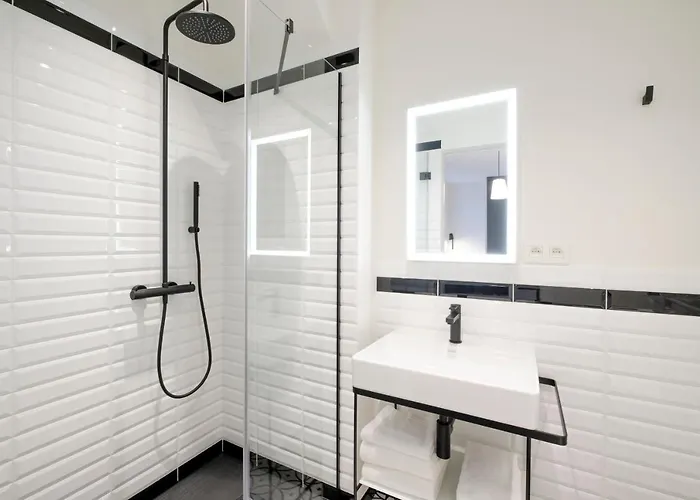 Fabulous In Chatelain Area Brussel