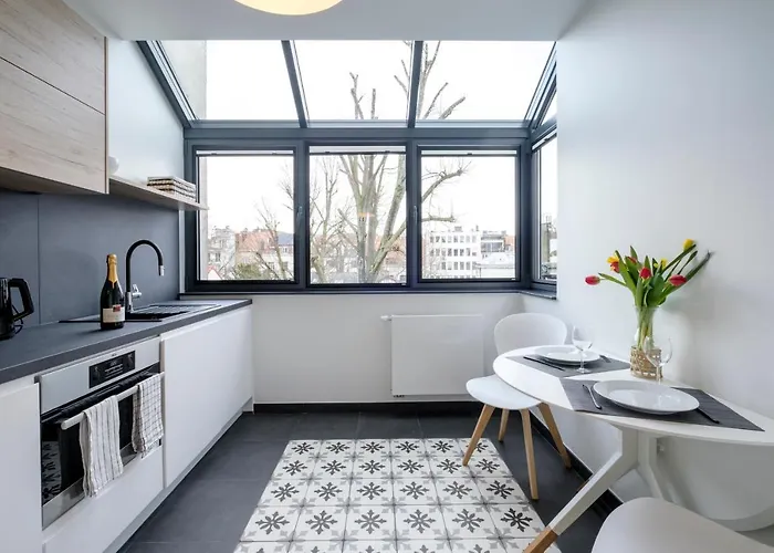 Fabulous In Chatelain Area Appartement Brussel