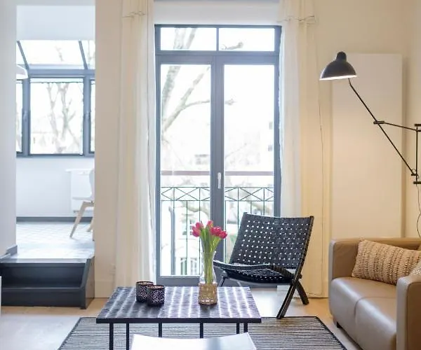 Fabulous In Chatelain Area *