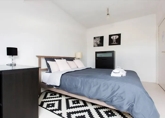 Cocoon - Duplex 3 140 M2 * بروكسل