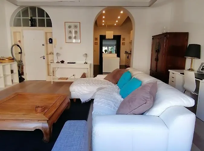 Brugmann Loft 公寓 *