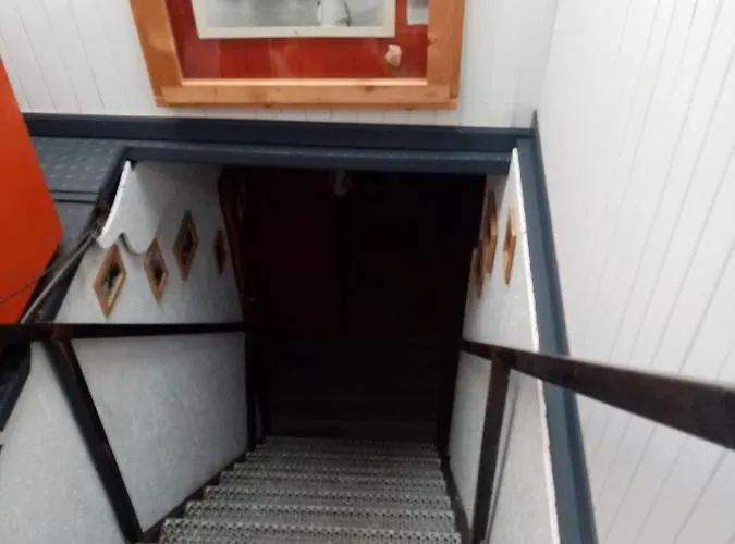 Edouard Boat Bruselas