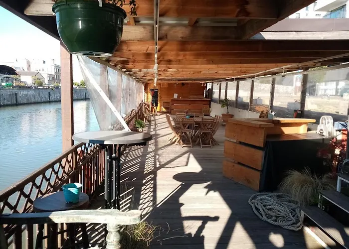 Edouard Boat * Bruselas